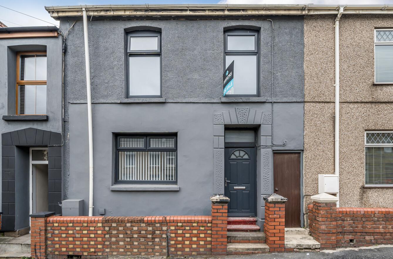 Llandafen Road, Llanelli, SA14 9BD